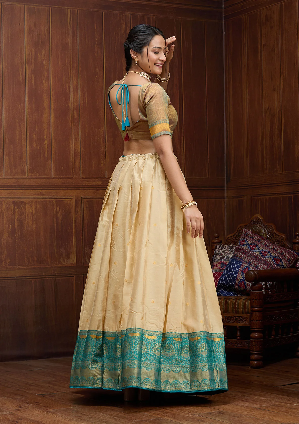 Banarasi Semi-Stitched Lehenga - Image 8
