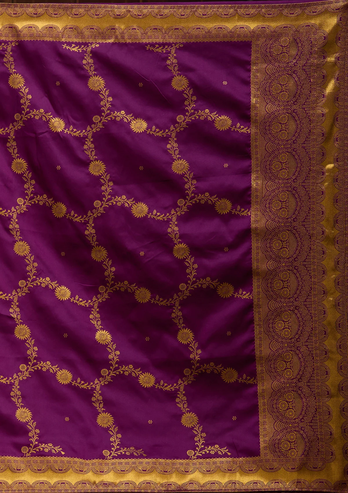 Banarasi Semi-Stitched Lehenga - Image 17