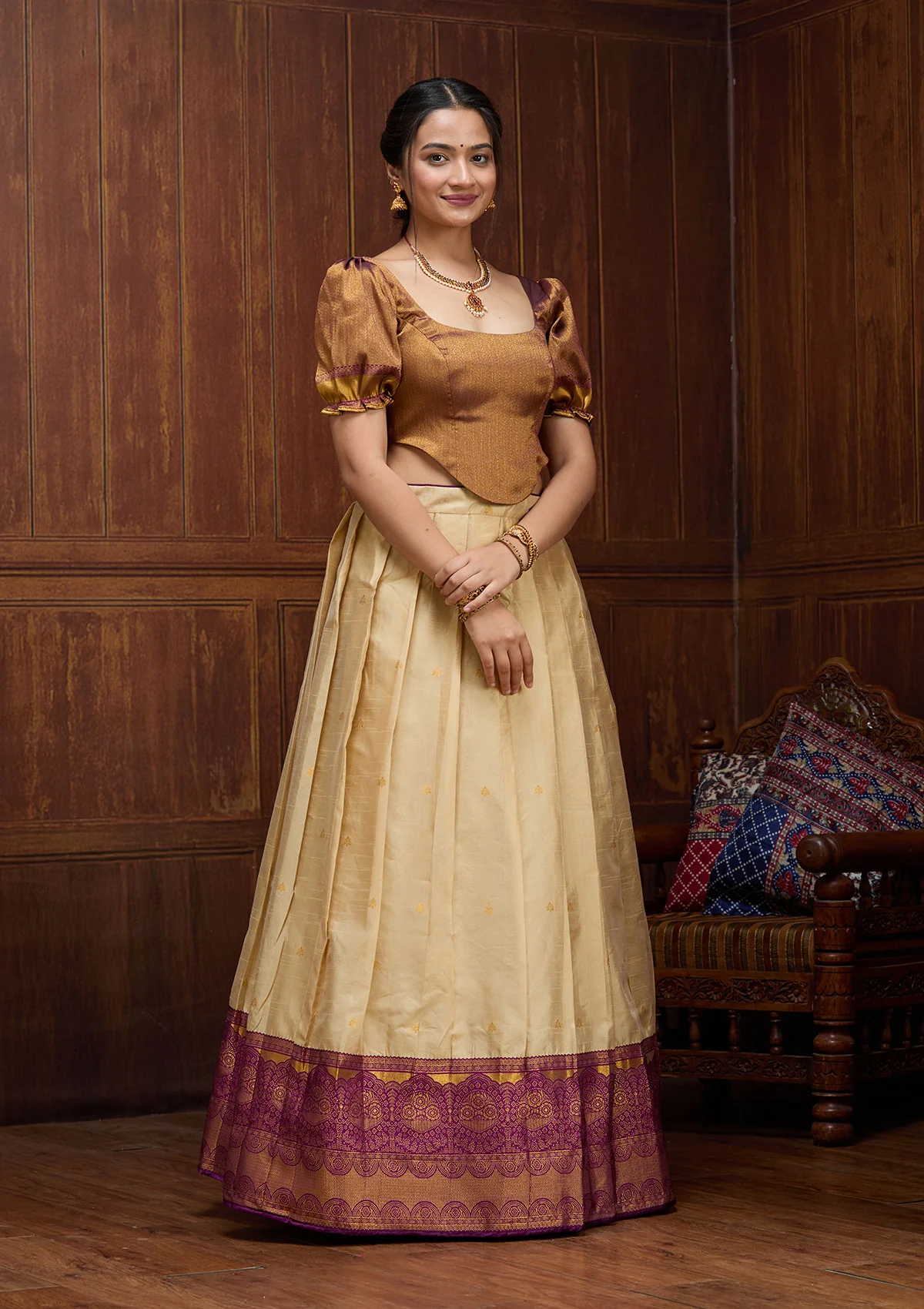 Banarasi Semi-Stitched Lehenga - Image 11