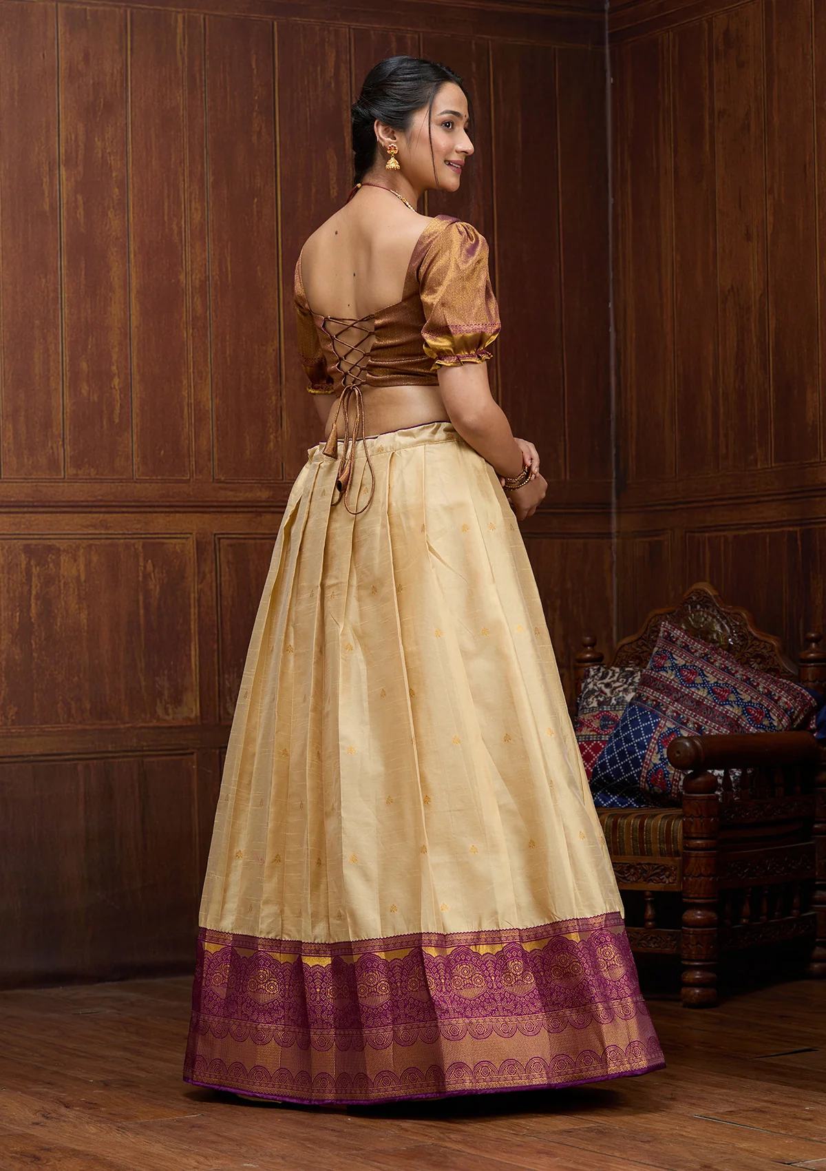 Banarasi Semi-Stitched Lehenga - Image 16