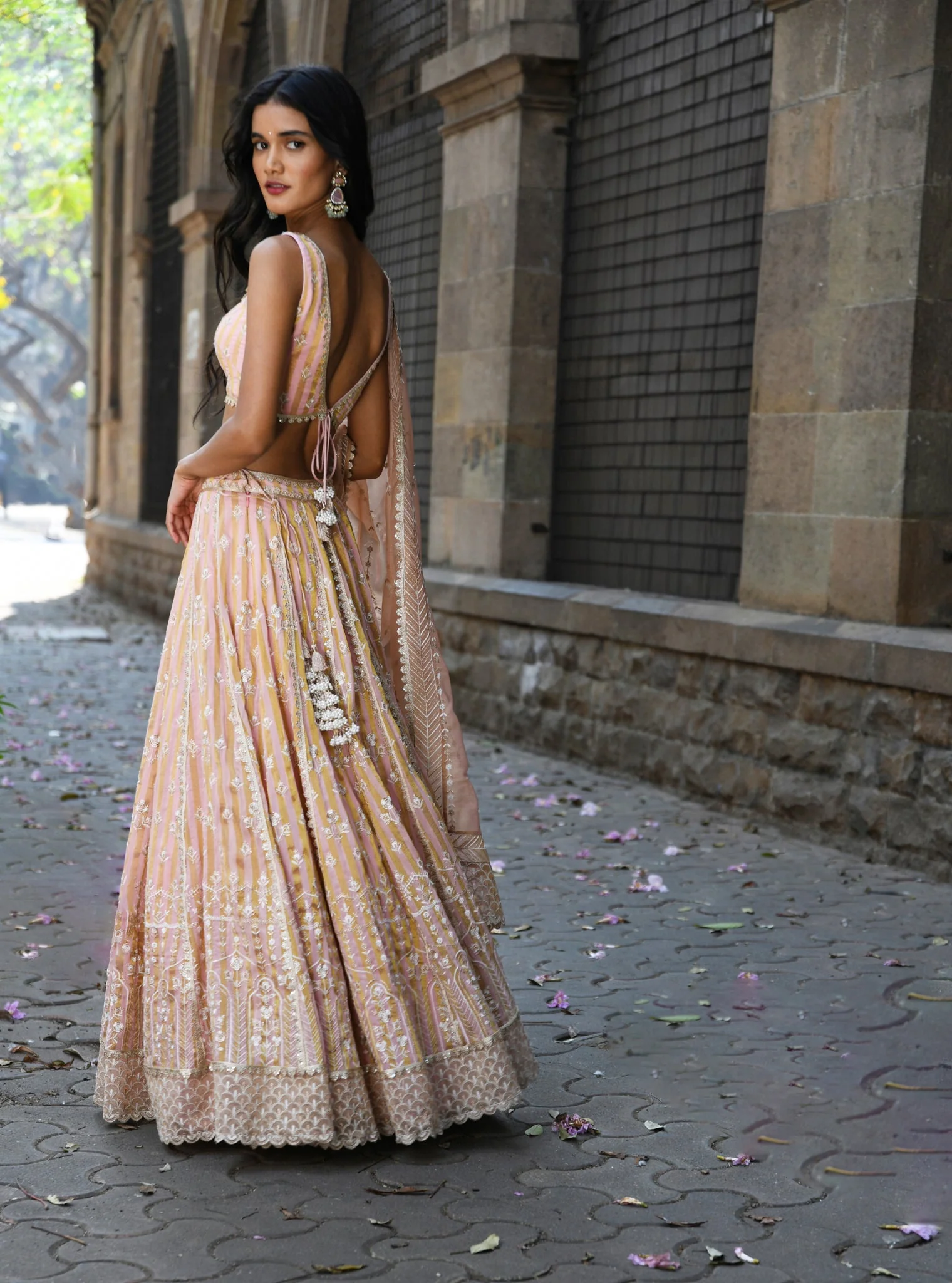 Sindhuri Banarsi Light Pink Lehenga - Image 7