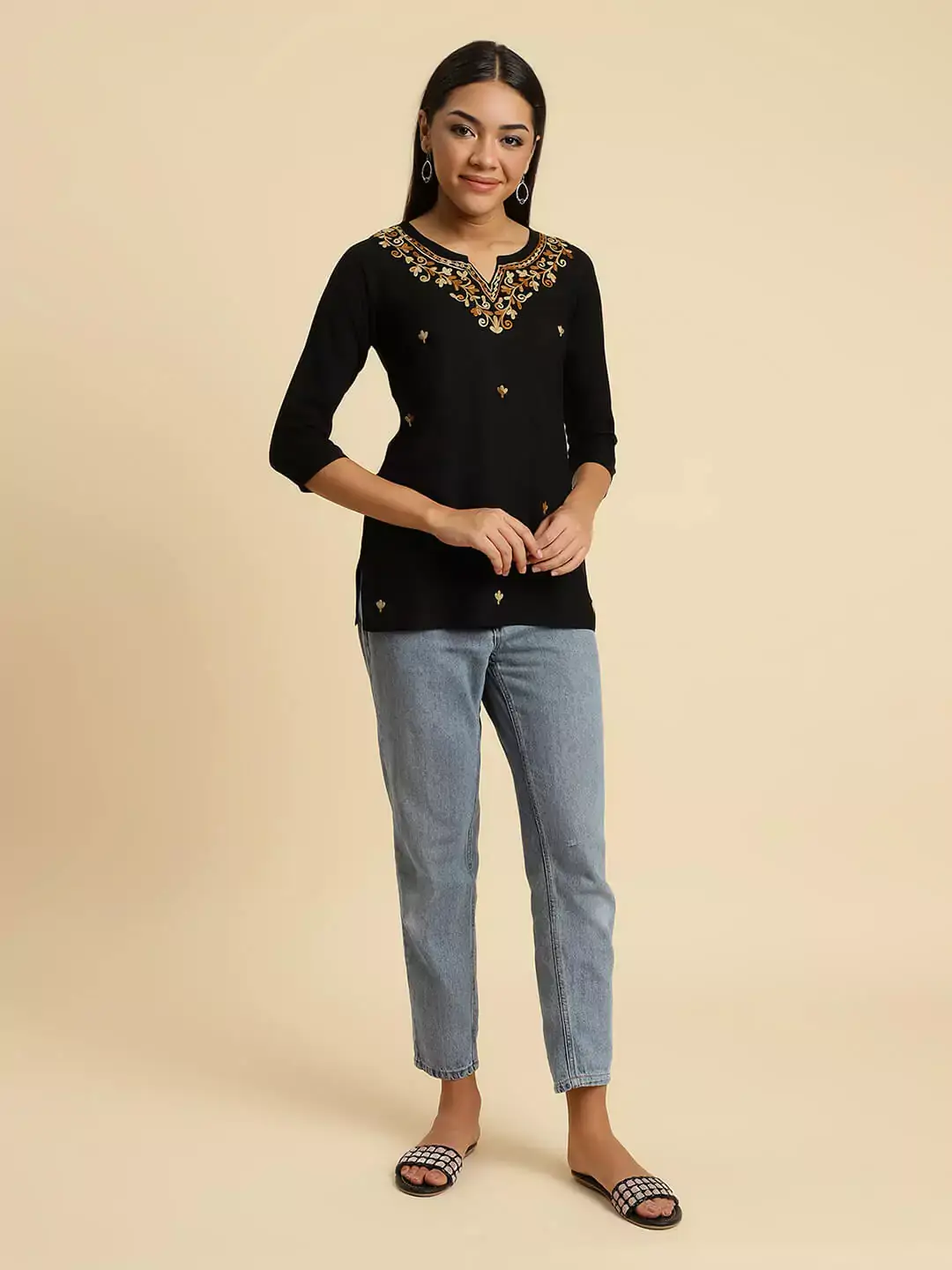 Aiza Kashmiri Black Short Kurti - Image 5