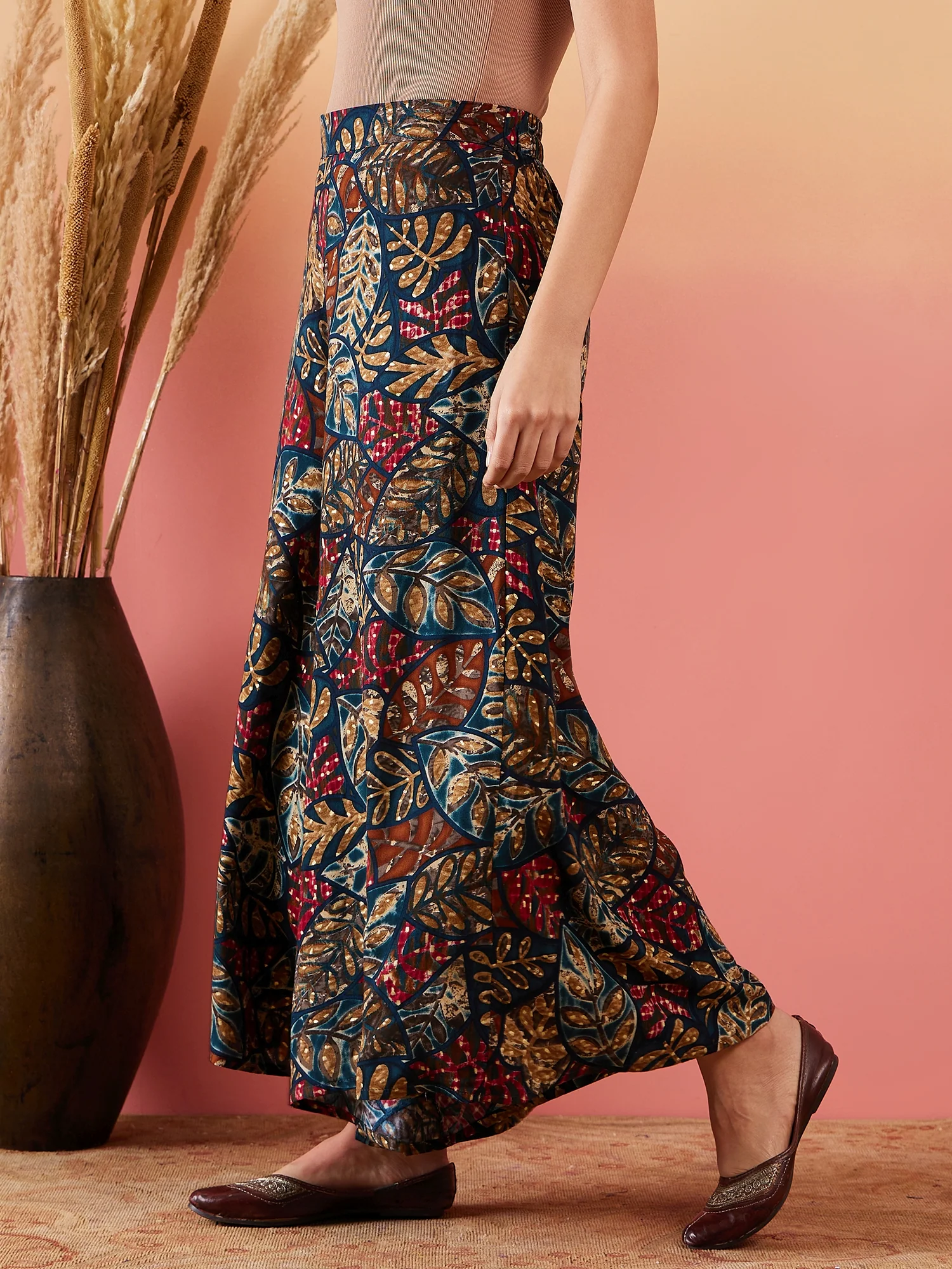 Teal Maroon Printed Leaf Print Foil Palazzo - Image 3