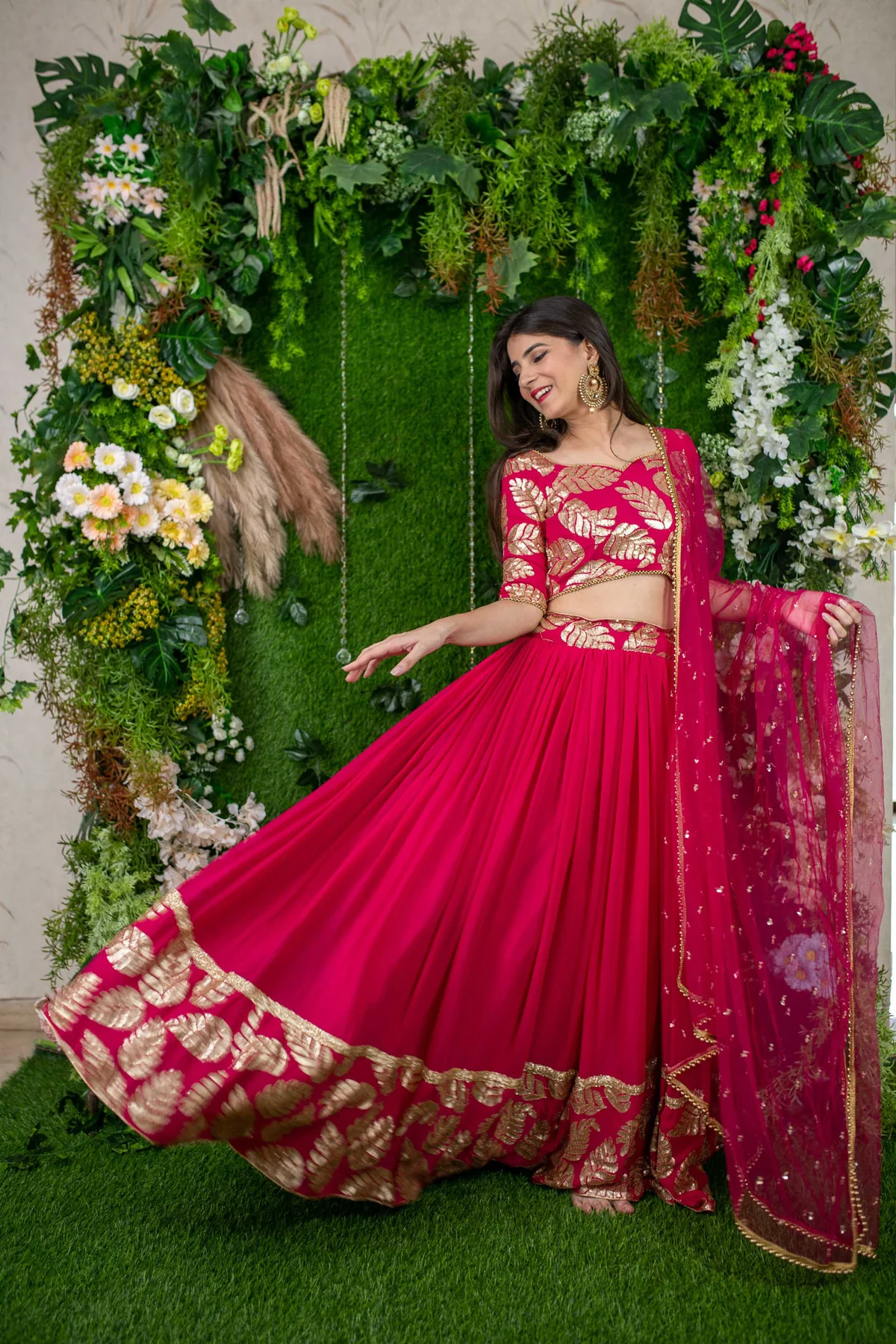 Rani Pink Leaf Daman Lehenga - Image 6